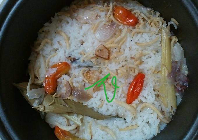 Resep Nasi Liwet Teri Magic Com yang Enak Banget
