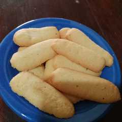 A picture of Lidah Kucing Keju.