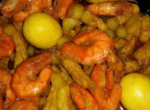 Hình của món Thịt kho trứng,tôm.