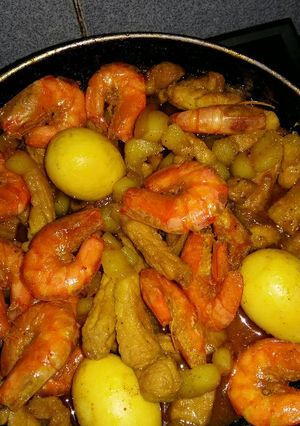 Hình của món Thịt kho trứng,tôm.