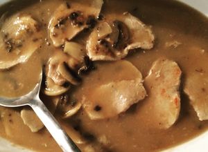 Foto principal de Veau aux sauce de champignons
