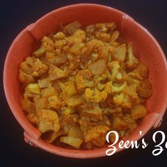 Knol Khol and Cauliflower Sabzi A picture of Knol Khol and Cauliflower Sabzi.