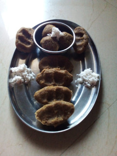 தலைப்பு : திணை பிடி கொழுக்கட்டை (Thinai pidi kolukattai recipe in tamil) செய்முறை முக்கிய புகைப்படம்