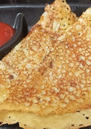 A picture of Leftover khichdi pancake.