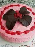 Tarta mousse de frambuesa con corazones