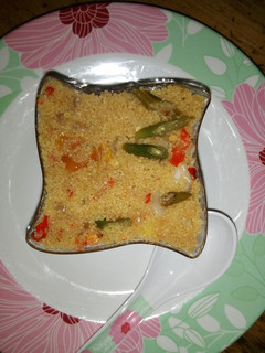 Jallop din cous cous me kayan lambu ainihin hoton girkin