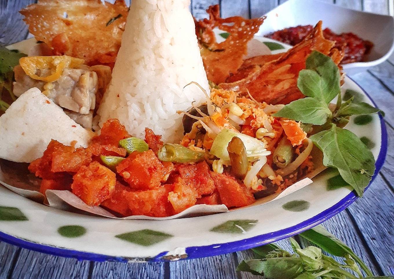 Nasi Urap Istimewa