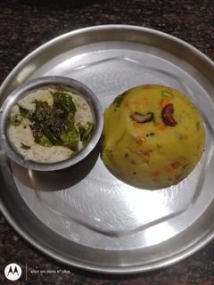 ரவா கிச்சடி (Rava khichadi recipe in tamil) செய்முறை முக்கிய புகைப்படம்