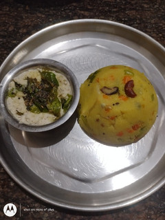 ரவா கிச்சடி (Rava khichadi recipe in tamil) செய்முறை முக்கிய புகைப்படம்