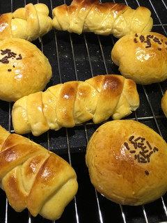 Foto resep Roti isi coklat no mixer anti gagal