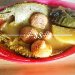 A picture of Folui fish curry with vegetable.