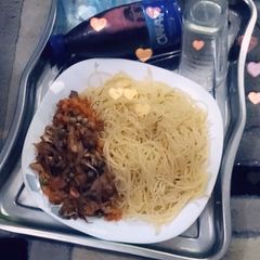 A picture of Spaghetti en saucy.