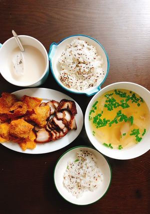 Hình của món Hoành thánh.