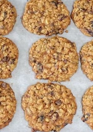 صورة لوصفة كوكيز الشوفان الصحي 🍪