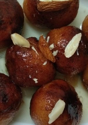 A picture of Paneer Gulab Jamun.