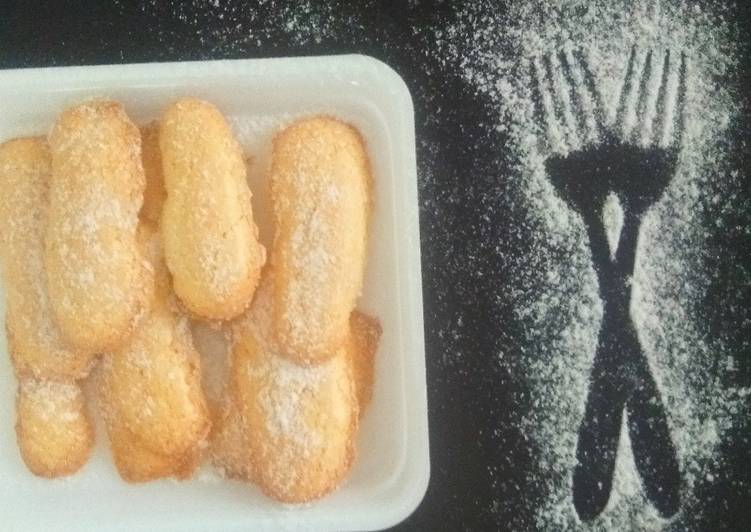 Recipe Of Perfect Ladyfingers Savoiardi Biscuits Cookandrecipe Com