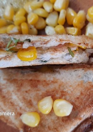 A picture of Corn mayonnaise sandwich.