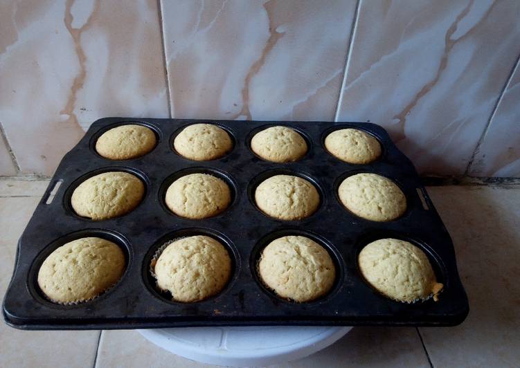 Easiest Way to Prepare Appetizing Vanilla Queencakes# baking contest
