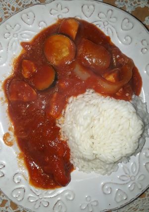 Cukkinis-paradicsomos csirkefalatok recept fotója
