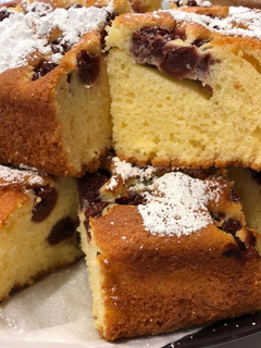 Meggyes piskóta recept fotója