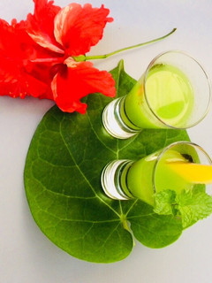 A picture of Mango-mint and ijamet tulsi shorts.