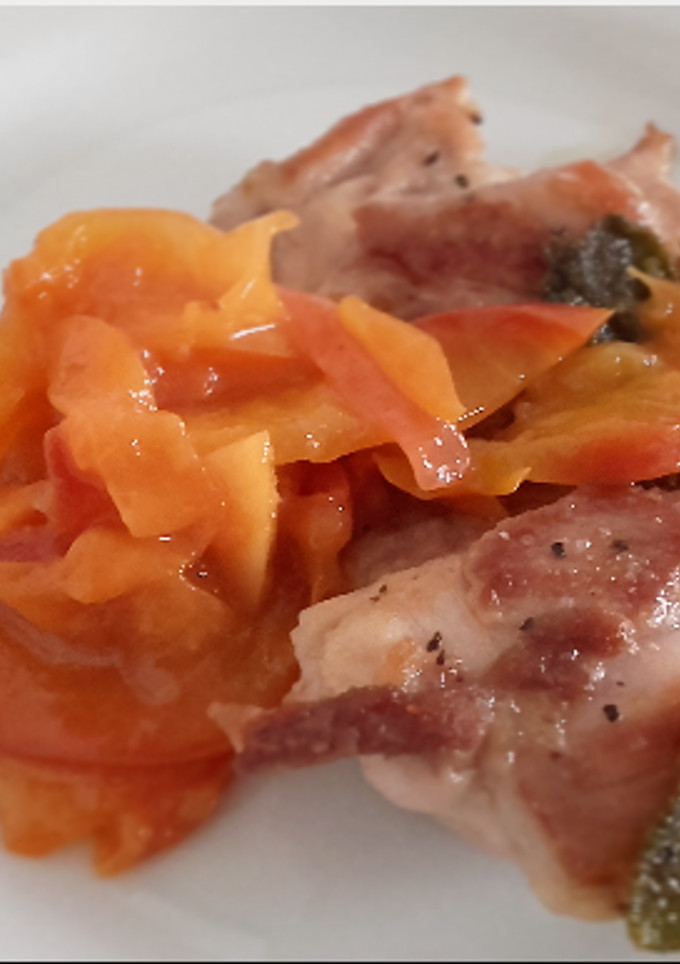 Una foto de Pollo con chutney de durazno y jengibre