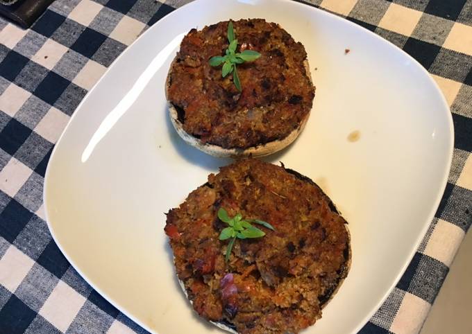 Champignons géants farcis poivrons rouges et jambon blanc