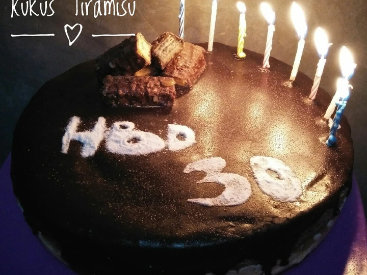 Cara Gampang Menyiapkan Resep  Cake Ultah Kukus Tiramisu with Chocolate Ganace 🍰 yang Lezat, Enak Banget