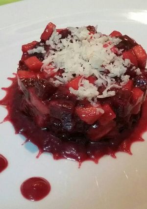 Foto principal de Remolacha con manzana y parmesano