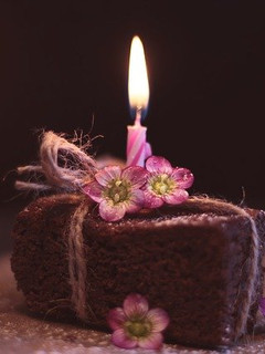 Una foto de Feliz Cumpleaños Cookpad!🎈 Torta húmeda de chocolate