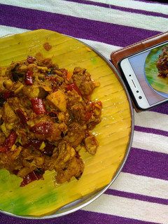 பள்ளிபாளையம் சிக்கன் (Pallipaalayam chicken recipe in tamil) செய்முறை முக்கிய புகைப்படம்