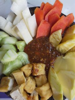 Foto resep Rujak manis bumbu kacang