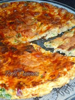 ম্যাগি নুডলস অমলেট(maggi noodles omlette recipe in Bengali) রেসিপির প্রধান ছবি