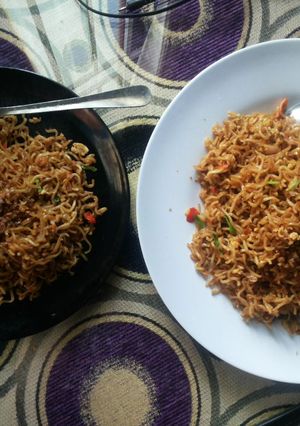 Foto resep Mie telor setan (mie telor goreng)
