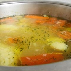 A picture of Chicken Stock.