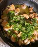 Camarones 🍤 con ajo y coco 🥥