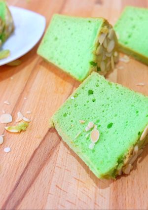 Foto resep Pandan Chiffon Putih Telur Enak Empuk Wangi