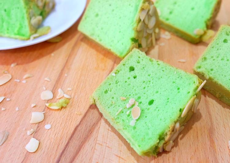 Pandan Chiffon Putih Telur Enak Empuk Wangi