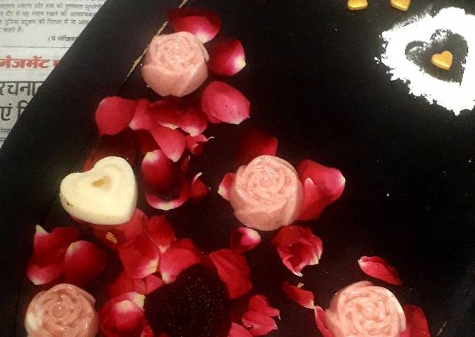 Heart and rose shape chocolates🍫🍬