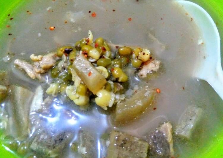 Kaldu kokot kacang ijo khas madura