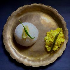 Narkol or Coconut Chorchori - for lunch in Thakurbari style A picture of Narkol or Coconut Chorchori - for lunch in Thakurbari style.