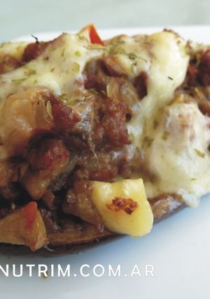 Una foto de Berenjenas rellenas con Carne y Vegetales