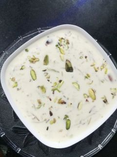 शेवयाची खीर (SHEVYACHI KHEER RECIPE IN MARATHI) रेसिपी चे मुख्य फोटो