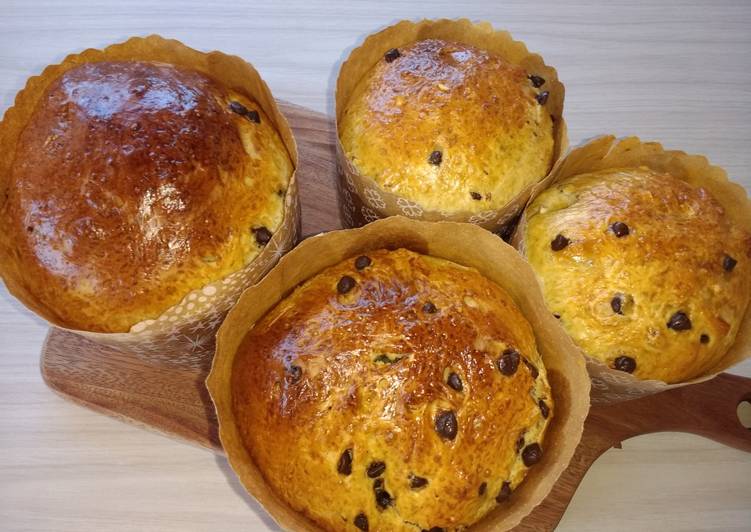 Step-by-Step Guide to Make Ultimate Pan dulce con chocolate y almendras