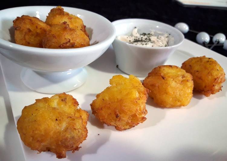 Buñuelos de bacalao by Dani García