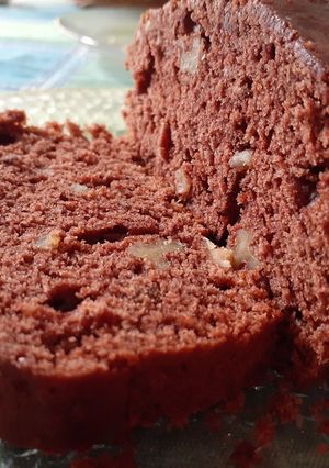 Una foto de Budin de Chocolate y Nueces húmedo y esponjoso 🍫