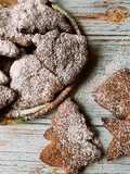 Biscotti con farina integrale, miele e gocce di cioccolato
