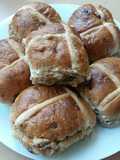 Vickys Easter Apple Cinnamon Hot Cross Buns, GF DF EF SF NF
