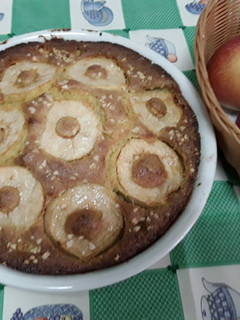 Una foto de Bizcocho con manzana