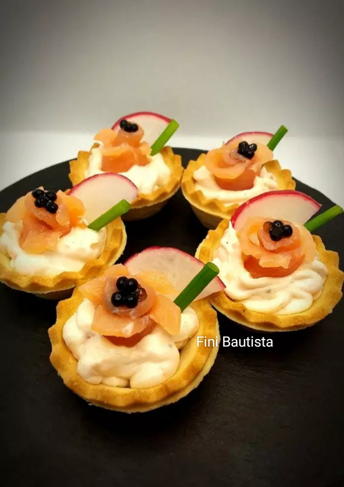 Una foto de Canapés de paté de salmón en tartaletas